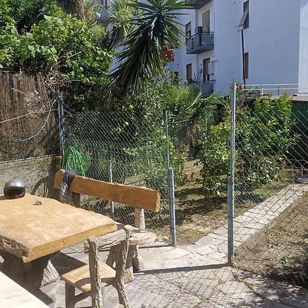Rachele Guest House La Spezia Exterior photo